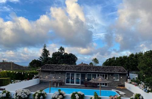 Praia da Vitoria House | Cozy Cottage