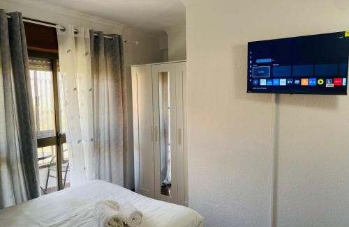 Odivelas House | London Guest House