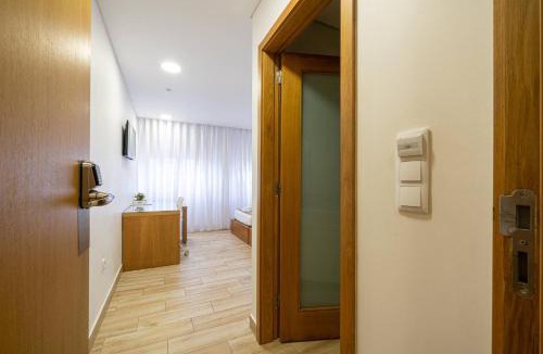 Arrifana House | Central Suítes 1