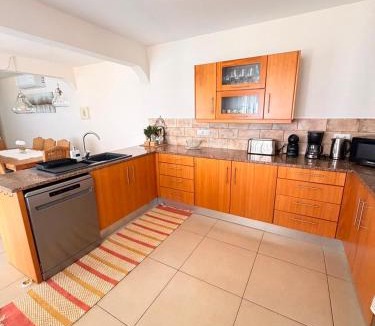 Estreito da Calheta Villa | Casa Do Dragoeiro By The Madeira Luxury Collection