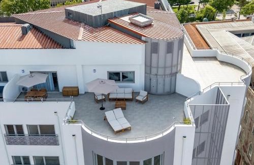 Figueira da Foz Apartment | Ocean View Penthouse Studio with 70m2 PrivateTerrace