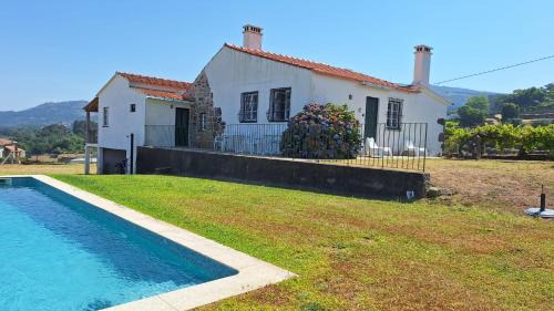 Gondarem Resort | Casas da Loureira