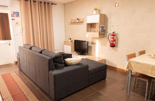 Marinhas House | Comfortable House in Marinhas + Garden and Sea View.