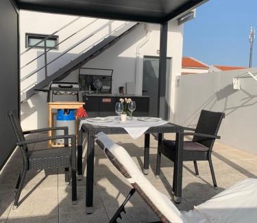 Luz de Tavira House | Luxury Terrace Suite with Outdoor Kitchen & Panoramic Seascape