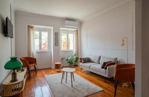 Santa Isabel Apartment | Sunny 3-bedroom apartment São Bento