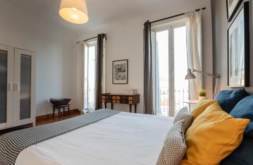 Pena Apartment | Family Central Lisbon Apartment near Metro sleeps 8