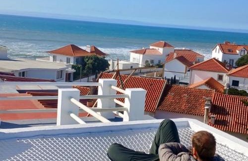 Praia das Macas Apartment | Praia das Maçãs Sea view Retreat