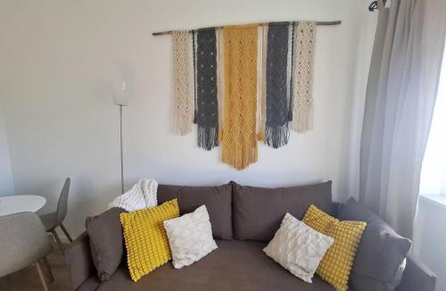 Cacilhas Apartment | Flat in Cacilhas – Lisbon Stunning River Views