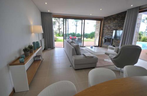 Caminha Villa | Superb Caminha Villa 5 Bedrooms Villa Lastello Great Sea & River Views