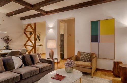 Encarnacao Apartment | Master Historical Gem in Chiado