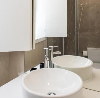 Sao Jorge de Arroios Apartment | The Haus Santa Bárbara I Lisbon