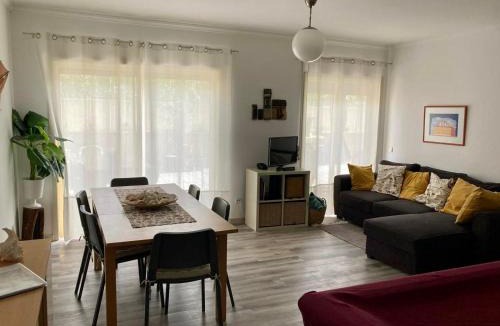 Canidelo Apartment | Rocha’s Apartment REMODELADO! Na praia com terraço
