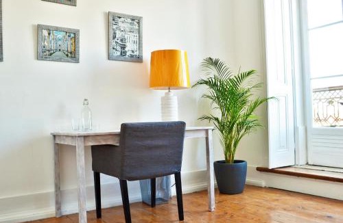 Sacramento House | Feeling Chiado 15