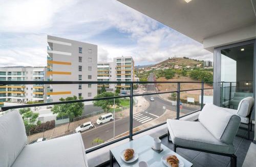 Sao Martinho Apartment | Piornais Residence I by An Island Apart