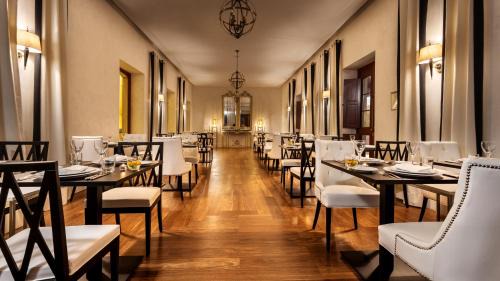 Vale de Seixos Hotel | Pousada Palácio Estoi, Faro - Small Luxury Hotels Of The World