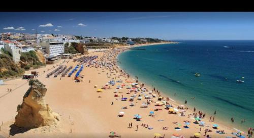 Correeira Apartment | Emerald House- Apartment in Central Albufeira