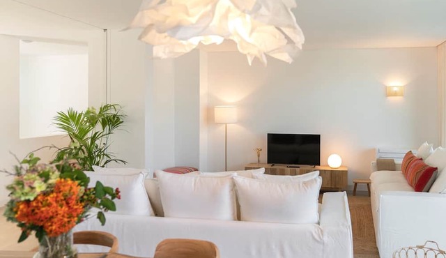 Casas do Miradouro 6 by Heart of Funchal