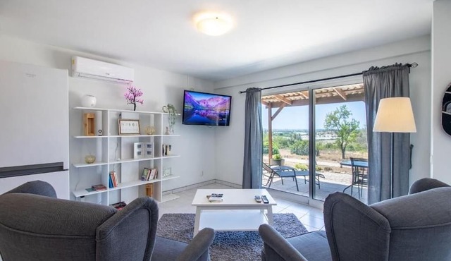 Villa with 3 bedrooms, wifi and sea view