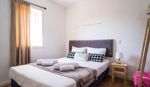 What Else Guest House in Ourem