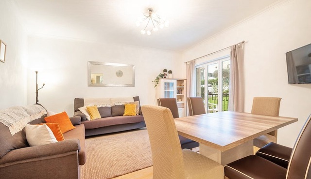 GuestReady - Spacious Apt near Cascais City Centre