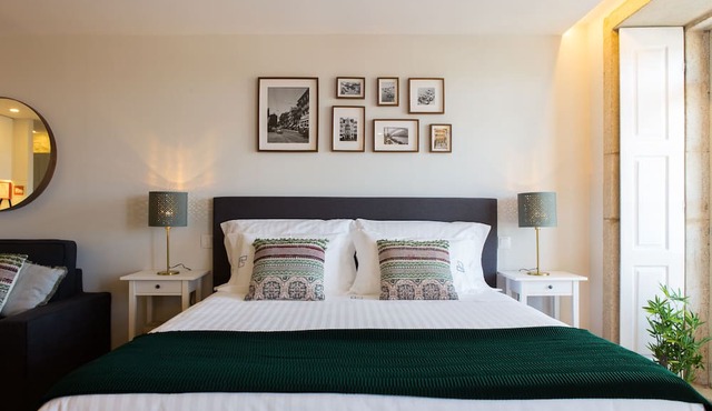 Virtudes City Lofts - Suite with Balcony - View over the river