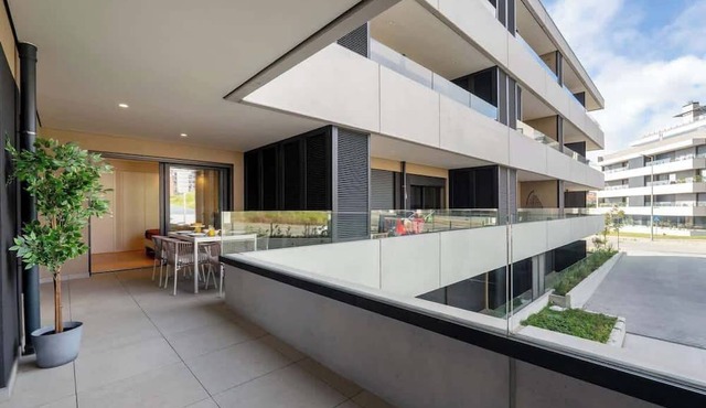 Premium Apartment w/Garage & Balcony by HostWise