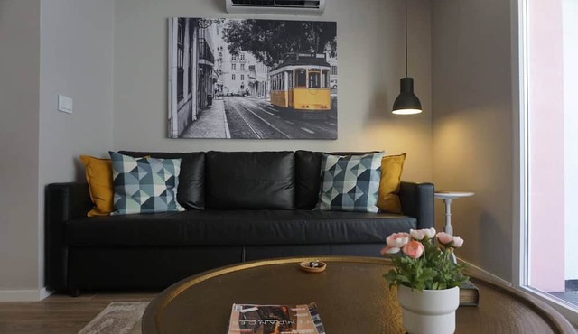 Odivelas Cozy Terrace
