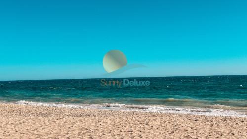 Spot da Ilha by Sunny Deluxe