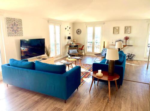 Chiado River View Deluxe Apartment