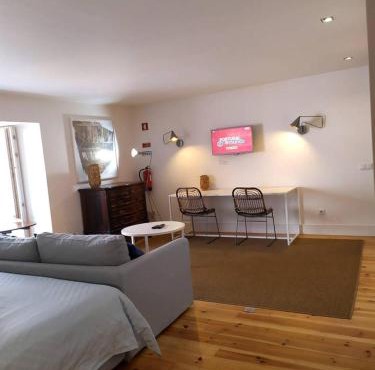 Lisbon Combro 77 Charming Studios by Get Your Stay